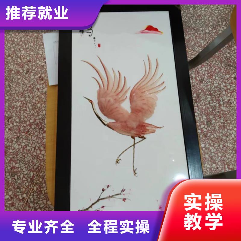 南宮廚師培訓(xùn)學(xué)校報名費多少錢