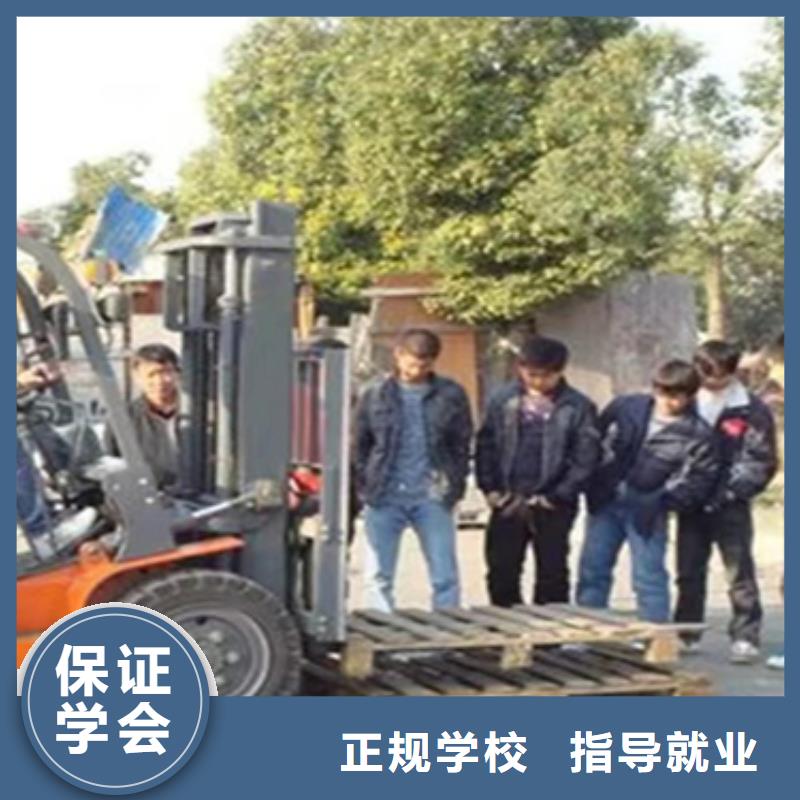 香河鉤機(jī)挖土機(jī)培訓(xùn)天天實(shí)車(chē)練習(xí)