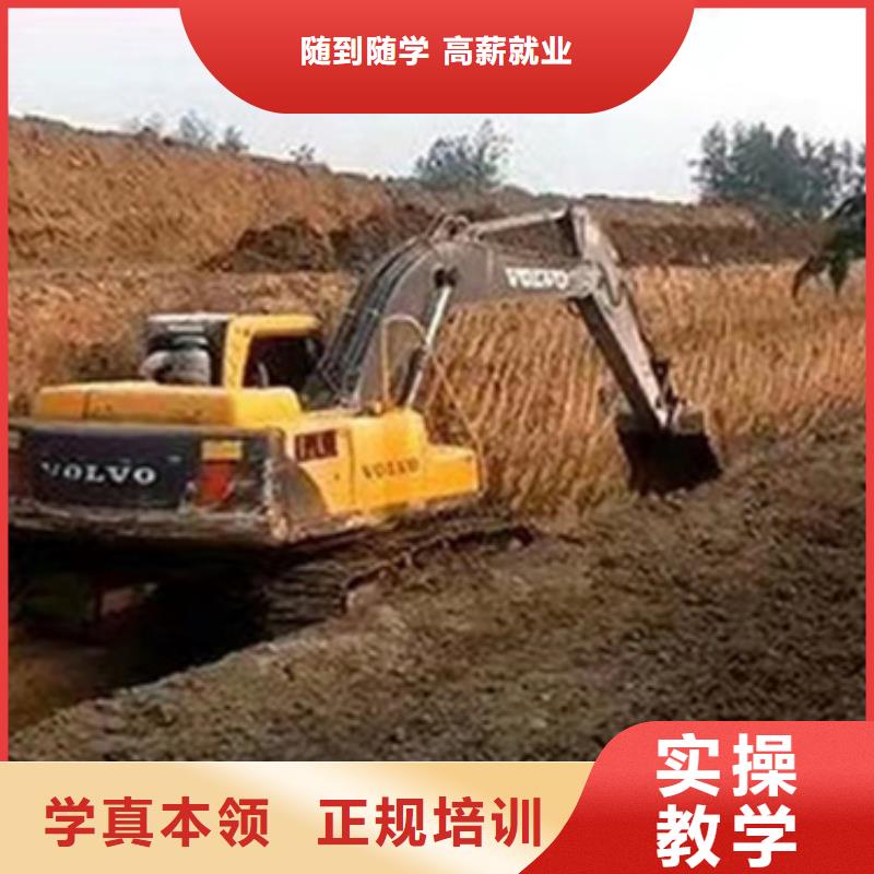 文安鏟車駕駛學(xué)校天天實(shí)車練習(xí)