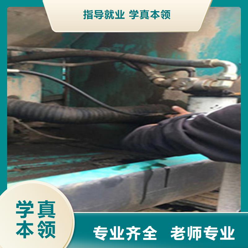 豐南叉車實訓(xùn)場地學(xué)什么技術(shù)掙錢