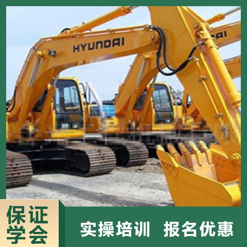 定興鉤機(jī)叉車(chē)一對(duì)一培訓(xùn)天天實(shí)車(chē)練習(xí)