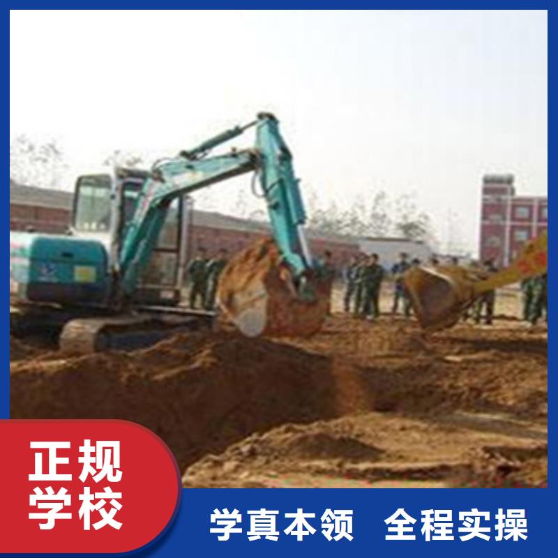 雞澤叉車就業(yè)培訓(xùn)天天實車練習(xí)