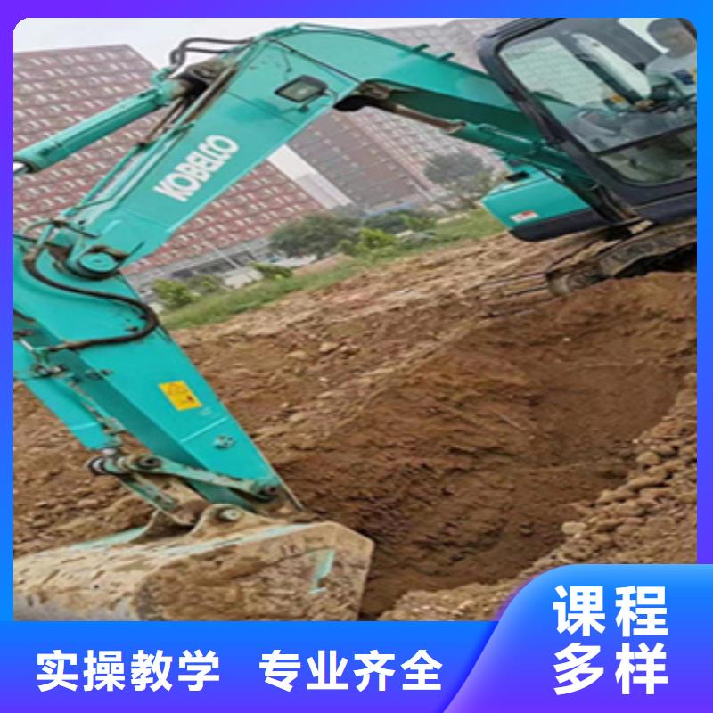 滄州鉤機(jī)裝載機(jī)短期培訓(xùn)班學(xué)什么技術(shù)掙錢