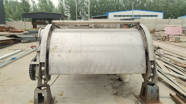清污機(jī)-回轉(zhuǎn)式除污機(jī)原料層層篩選