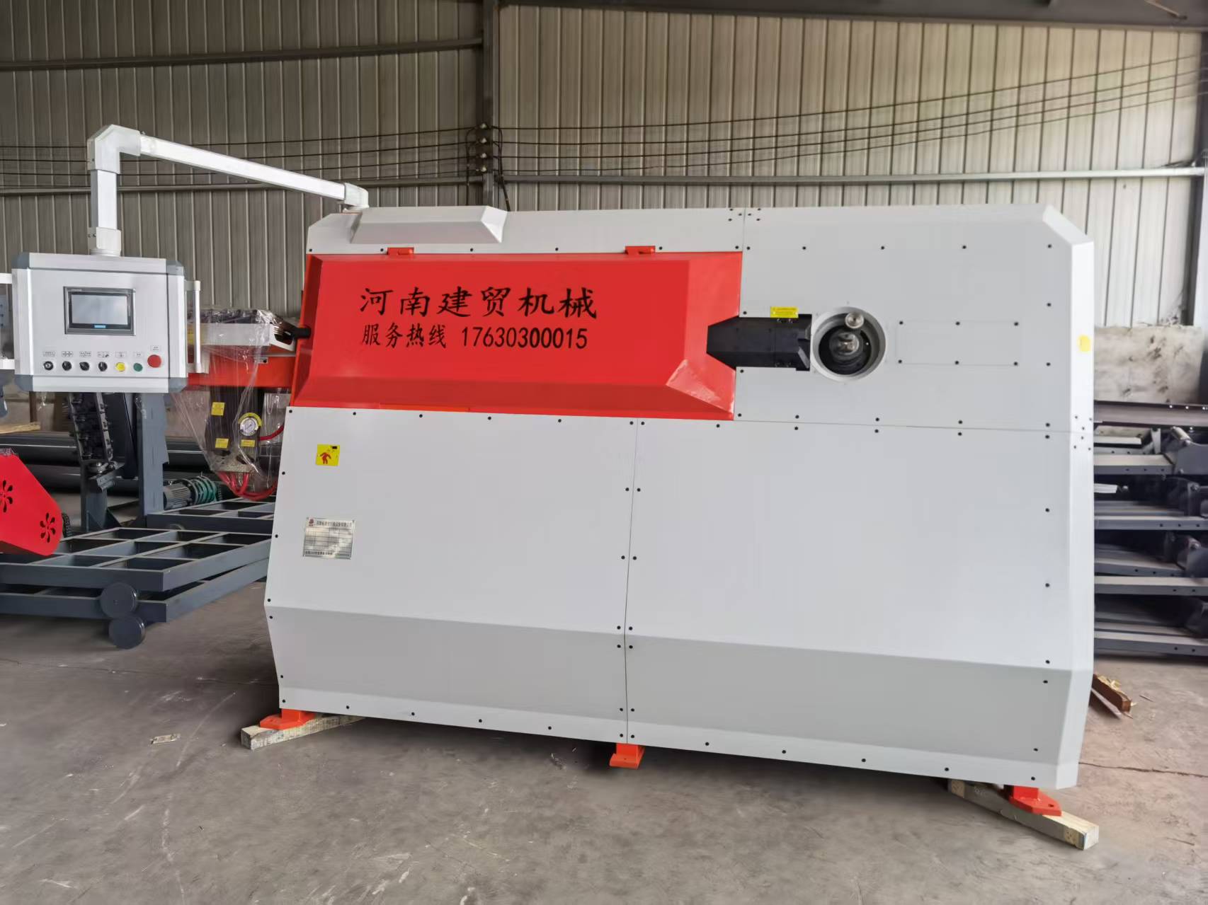 虎門鎮(zhèn)五機頭,數(shù)控五機頭彎箍機多種款式可隨心選擇