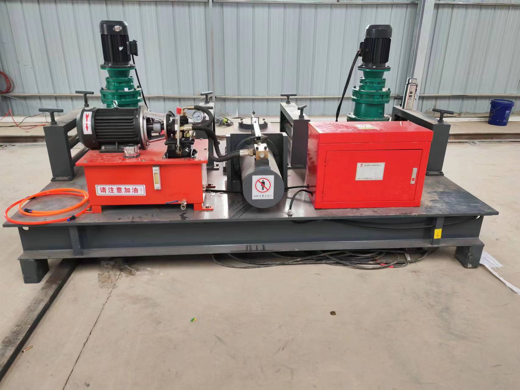 道外工字鋼冷彎?rùn)C(jī),鋼拱架焊接生產(chǎn)線(xiàn)歡迎來(lái)電詢(xún)價(jià)