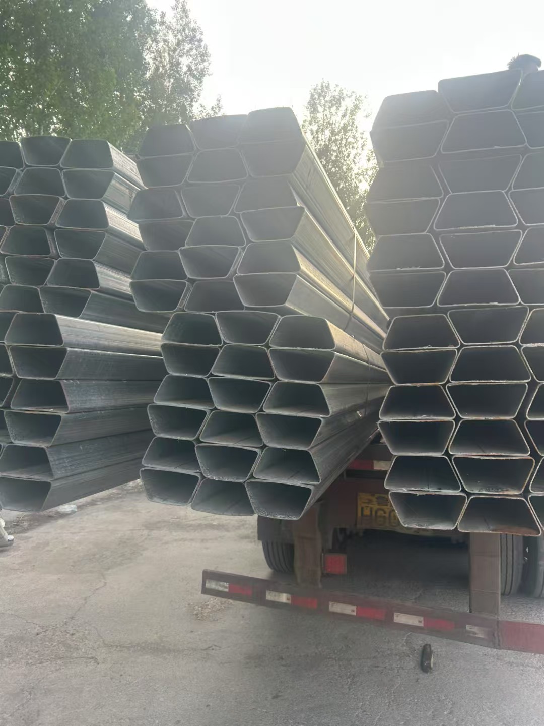 林口異形鋼316不銹鋼厚壁八角管制造廠家