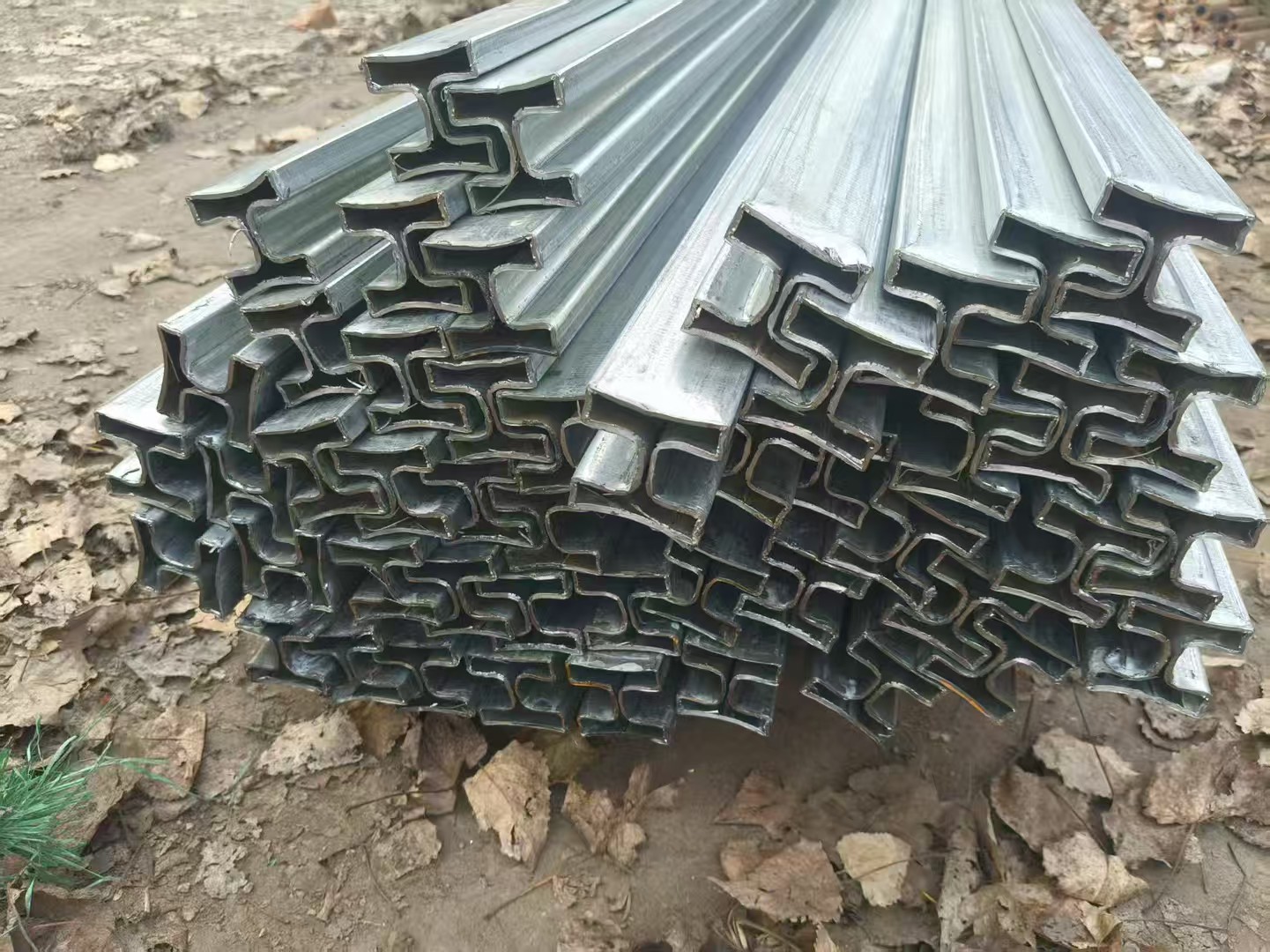 朔州異形鋼304不銹鋼凹槽鋼管廠家直銷售后完善