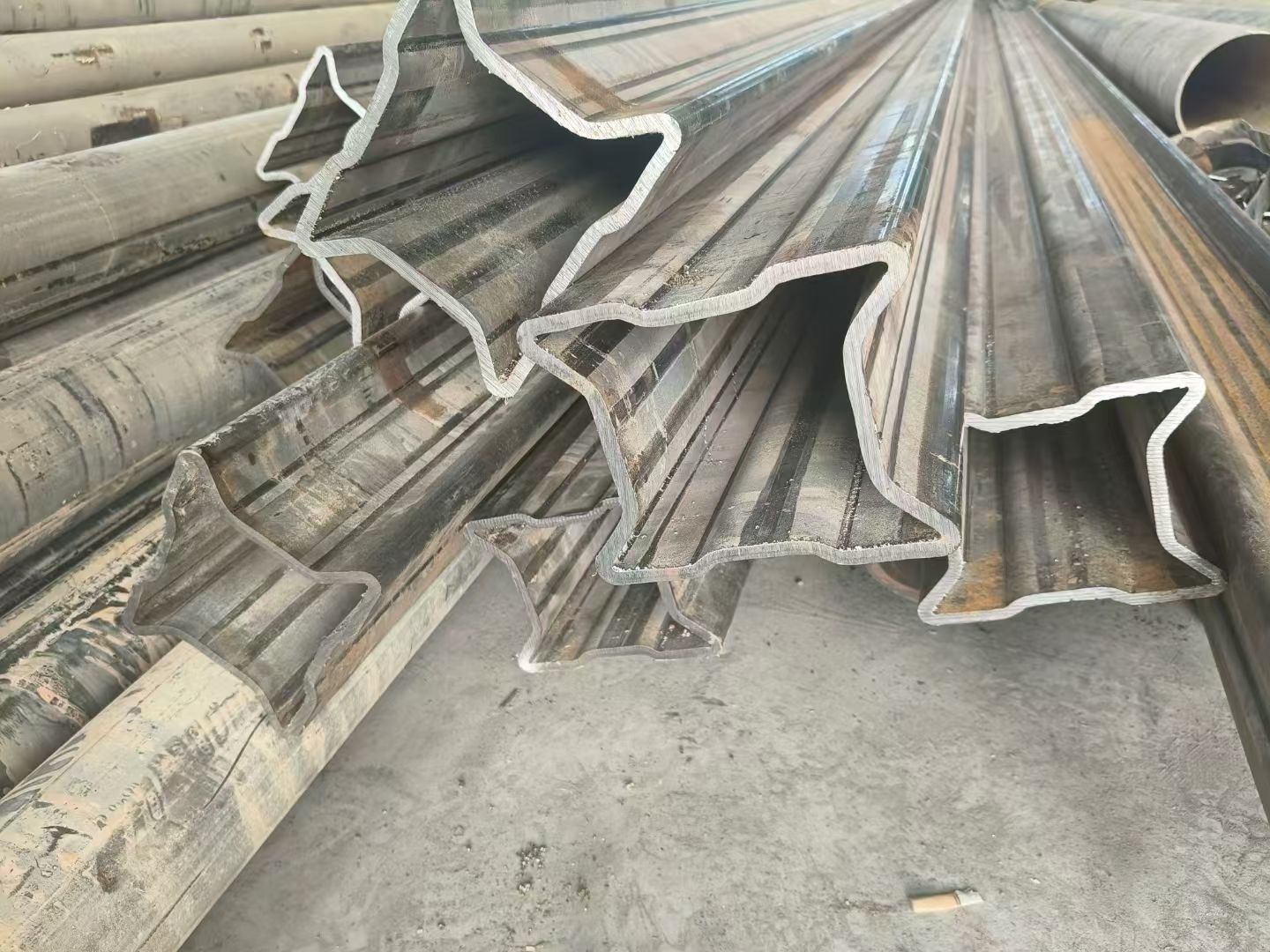 昆明鴨蛋圓管廠家源頭廠家