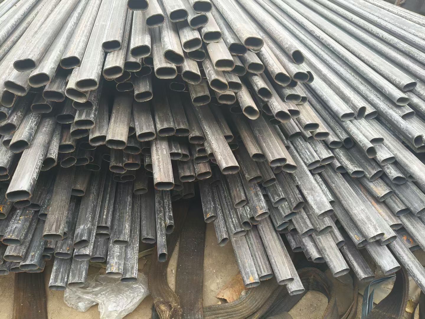 齊齊哈爾依安316L不銹鋼凹槽管加工廠家規(guī)格介紹