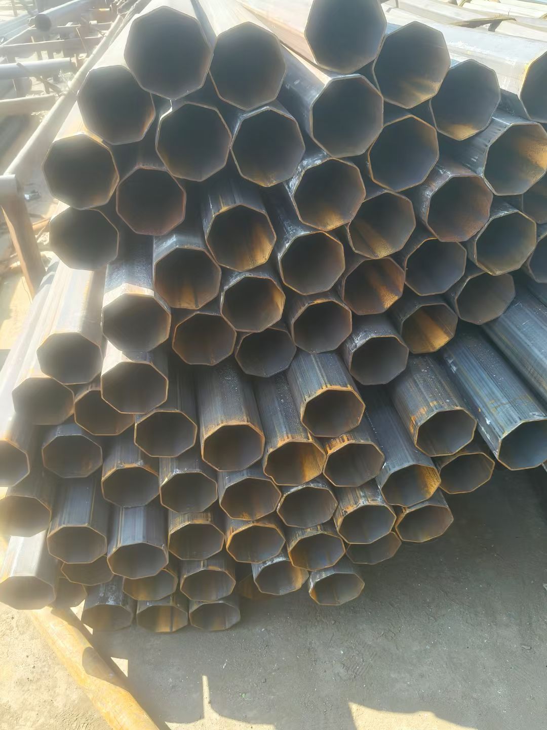 南陽淅川40*60鍍鋅面包管廠家，定制