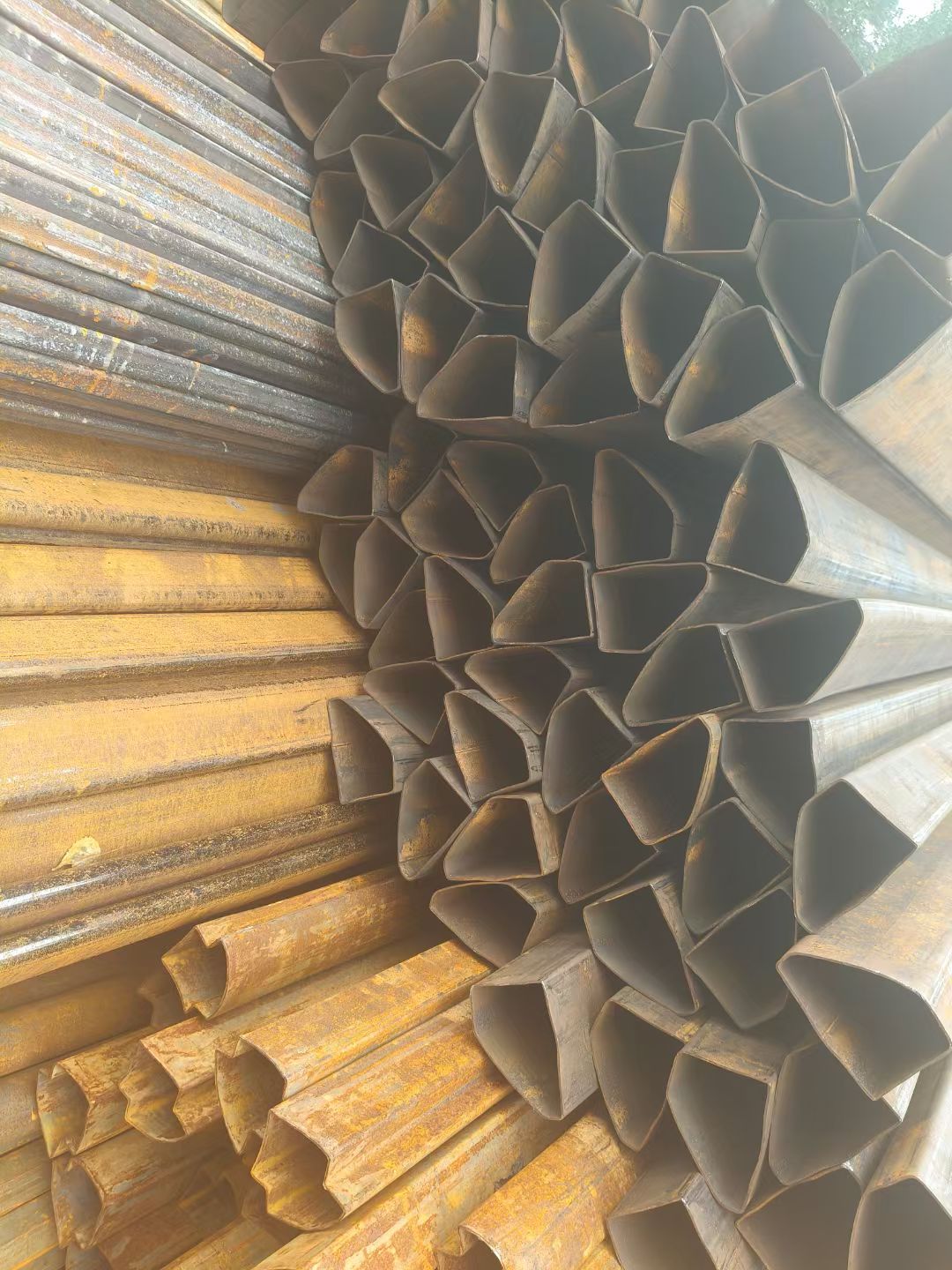 重慶綦江316L不銹鋼小口徑T型管使用無(wú)憂