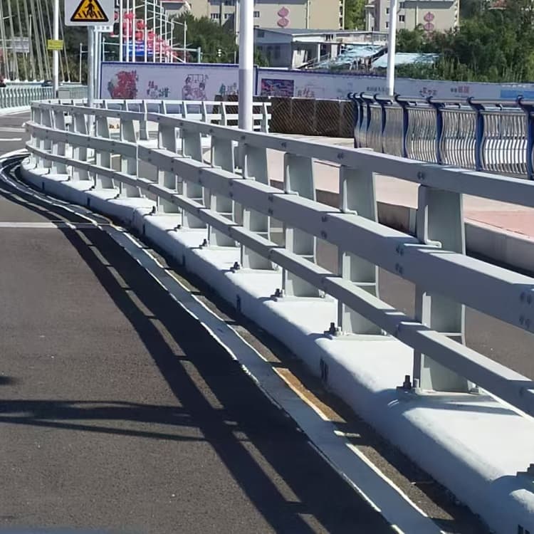 弋江304不銹鋼復合管樓梯扶手