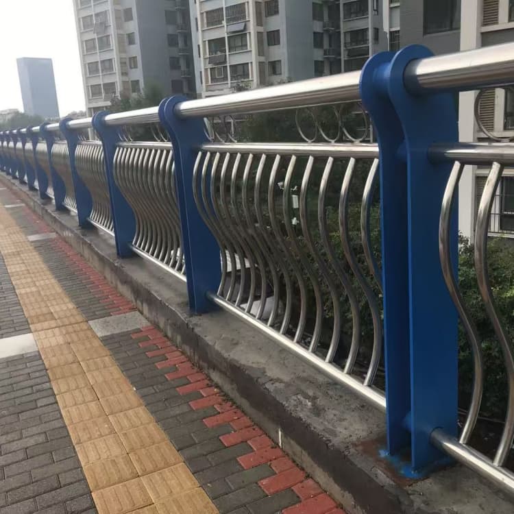 黎川護(hù)欄橋梁護(hù)欄價(jià)格低