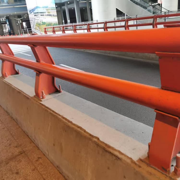 陽原防撞護欄-河道護欄生產(chǎn)安裝