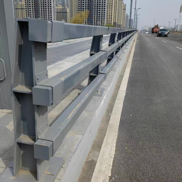 韶山景觀護(hù)欄燈光欄桿源頭廠家供應(yīng)