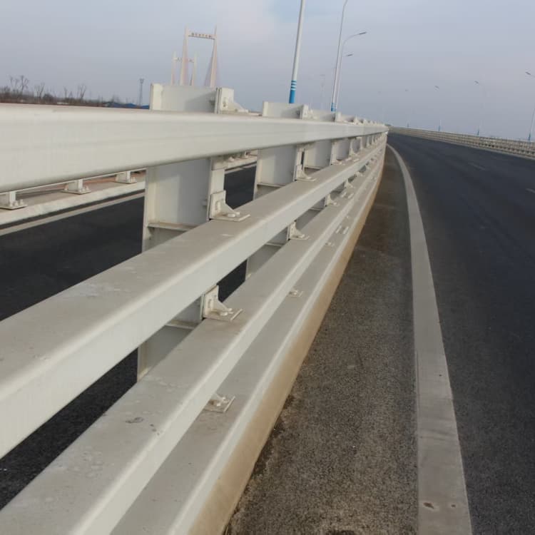 博愛景觀護(hù)欄防撞護(hù)欄廠家直銷直供