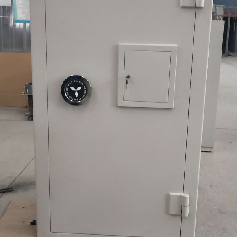 專業(yè)銷售槍支彈藥庫門-省心