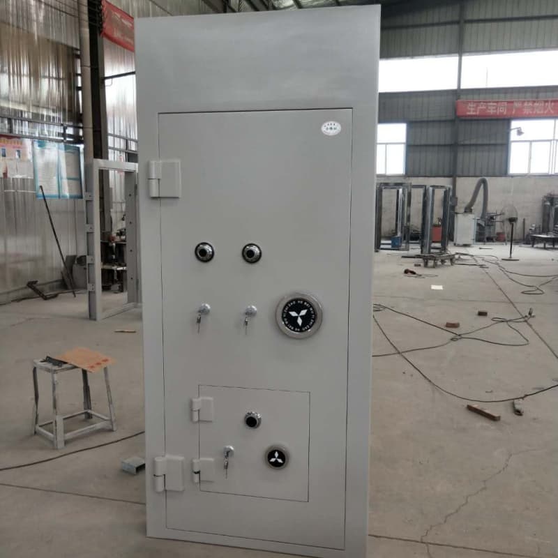 服務(wù)周到的雙人雙控槍彈庫(kù)門銷售廠家