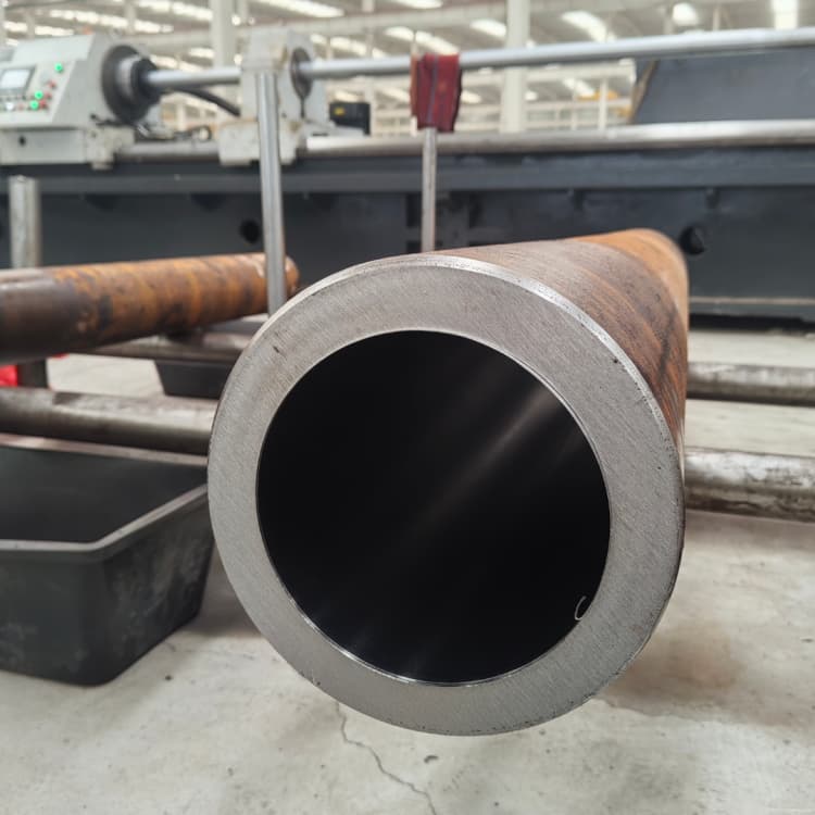 下城油缸管_液壓油缸管原料層層篩選