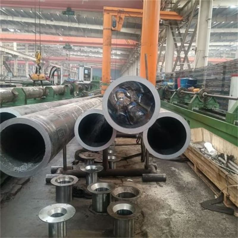 揚(yáng)州油缸管_船舶液壓油缸應(yīng)用范圍廣泛