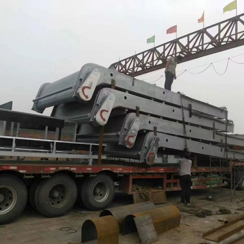 清污機(jī)回轉(zhuǎn)式機(jī)械格柵助您降低采購成本