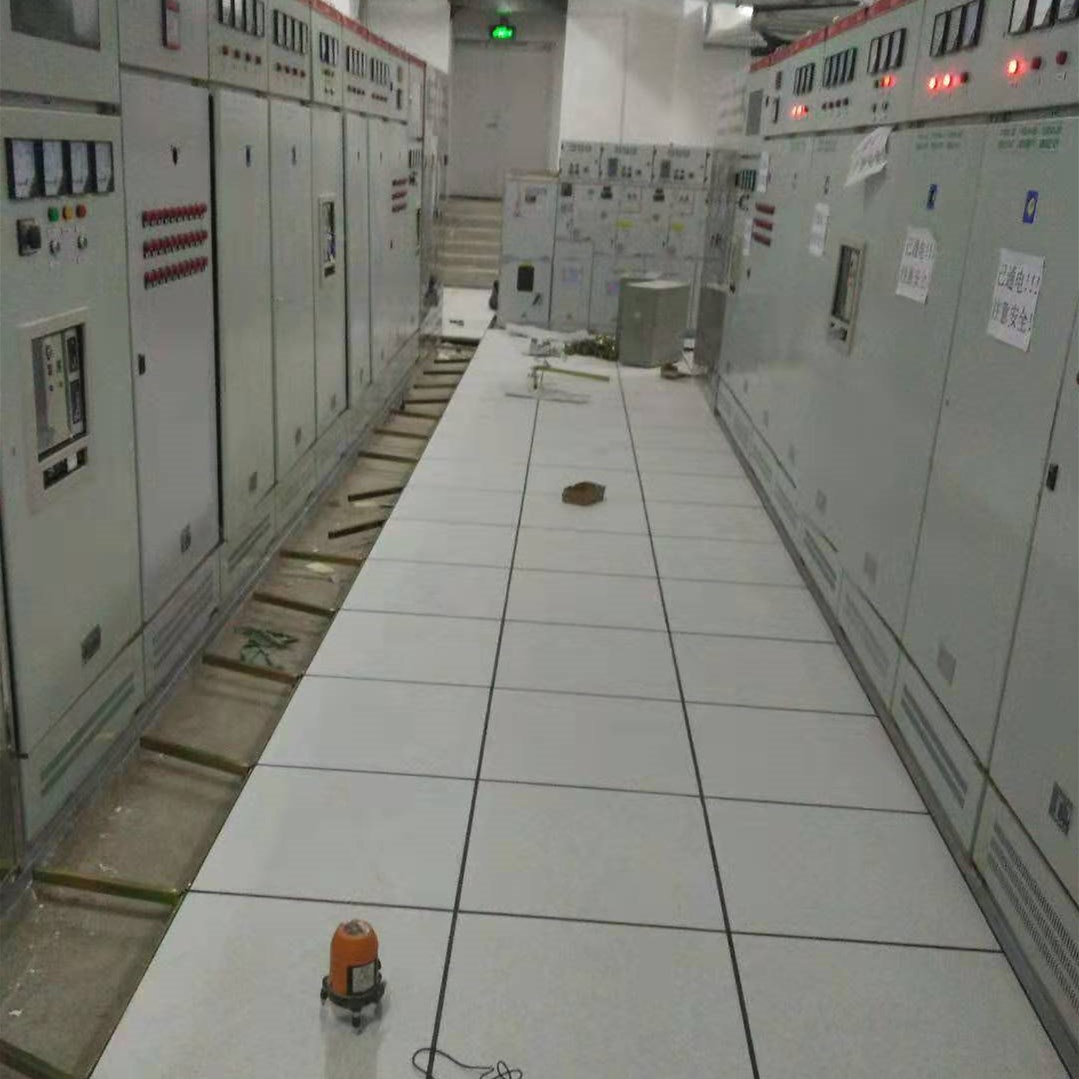 綠園防靜電地板_全鋼通風防靜電地板優(yōu)質原料