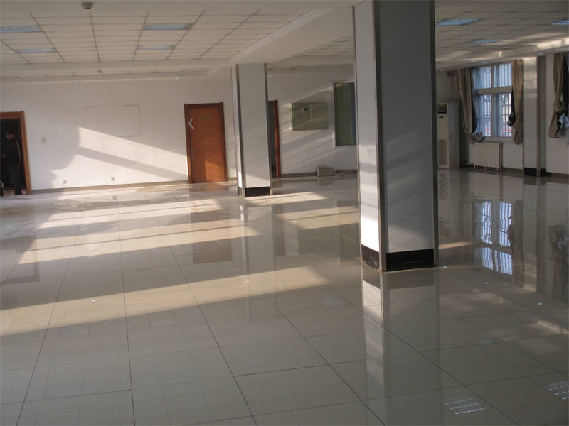 石泉防靜電地板_三防抗靜電地板有口皆碑