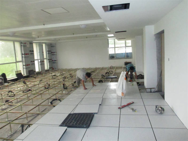 鳳泉防靜電地板折邊防靜電地板客戶好評