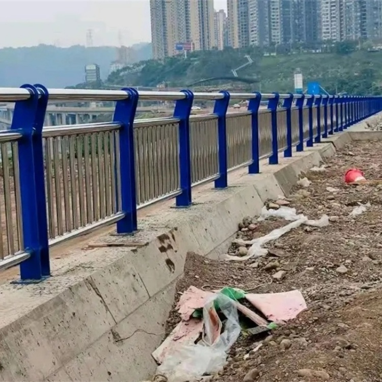不銹鋼護欄橋梁防護景觀護欄廠家貨源穩(wěn)定