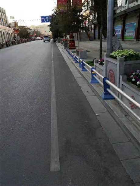 廣西省百色市田東橋梁護(hù)欄定做廠子