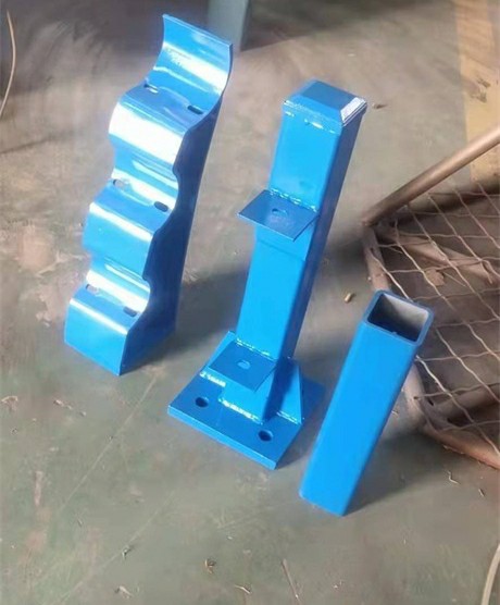 江西省撫州市臨川鋼管護(hù)欄