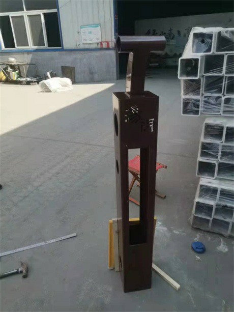 廣東省肇慶市端州高鐵護(hù)欄