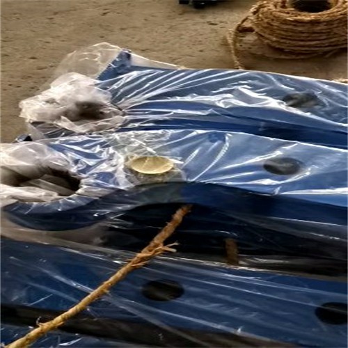 吉林不銹鋼復(fù)合管304不銹鋼復(fù)合管價(jià)格橋梁不銹鋼復(fù)合管欄桿