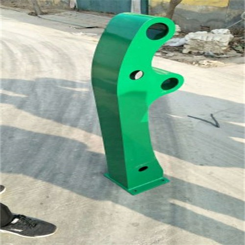 昭通不銹鋼復合管護欄外復201不銹鋼復合管橋梁不銹鋼復合管欄桿