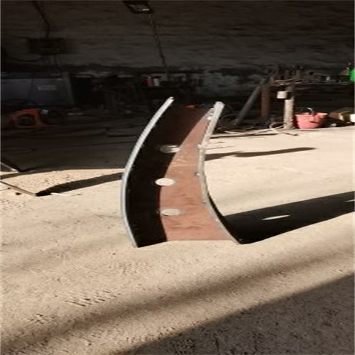 萬(wàn)寧市四川不銹鋼復(fù)合管護(hù)欄全國(guó)送貨