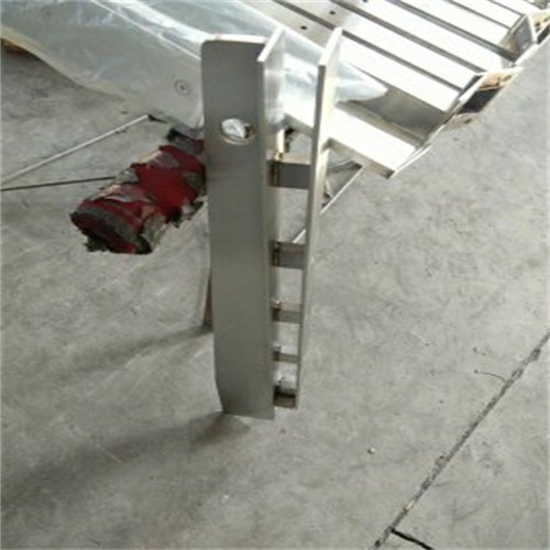 不銹鋼復(fù)合管護(hù)欄生產(chǎn)廠家-原廠質(zhì)保