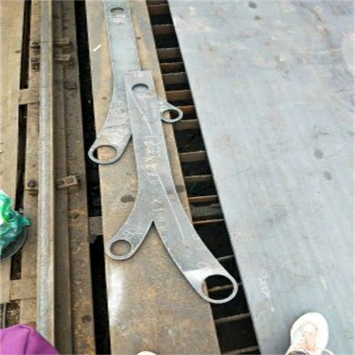 臺(tái)灣供應(yīng)浙江不銹鋼復(fù)合管護(hù)欄的批發(fā)商