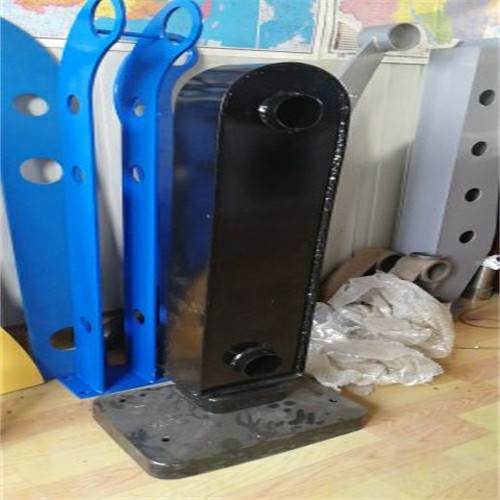 新泰201不銹鋼橋梁護(hù)欄來電即報(bào)價(jià)