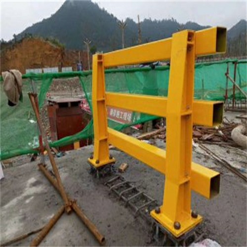 三亞不銹鋼碳素鋼復(fù)合管質(zhì)量可靠的廠家