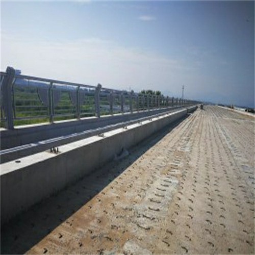 池州碳素復(fù)合管護(hù)欄施工隊(duì)伍