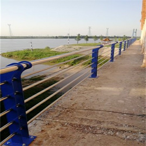 廣東汕頭市城市天橋河道燈光欄桿售后服務(wù)完善