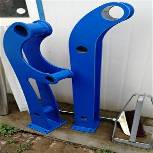 梧州專業(yè)銷售不銹鋼復合管護欄廠家	-放心