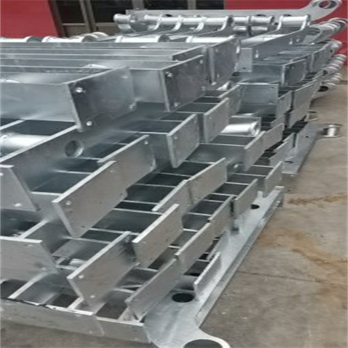 赤峰不銹鋼復(fù)合管護(hù)欄廠家直供304碳素復(fù)合管	