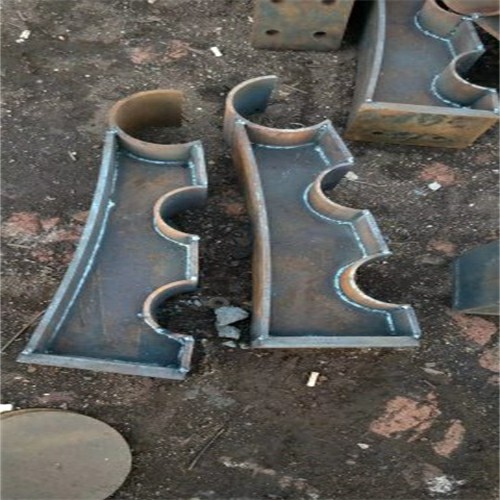 山東東營市天橋LED燈光護欄外形美觀