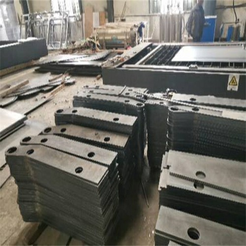 安徽滁州市天橋LED燈光欄桿實(shí)在廠價(jià)到您手