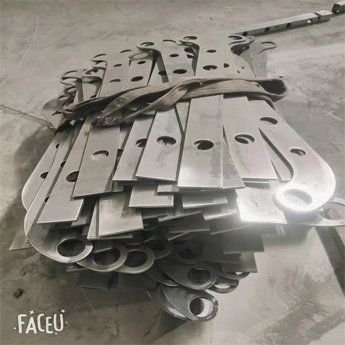 曲靖304不銹鋼復(fù)合管不銹鋼碳素鋼復(fù)合管欄桿價(jià)格201不銹鋼復(fù)合管廠家