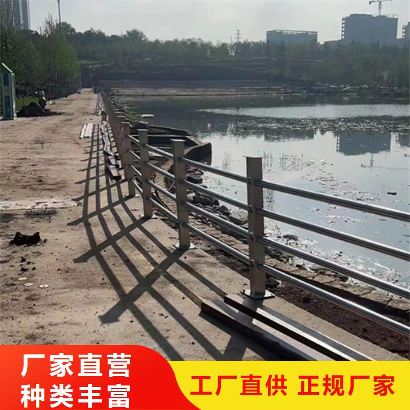 黑河愛輝景區(qū)護(hù)欄工藝精湛