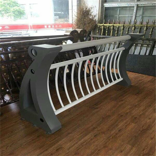 橋梁防撞護(hù)欄 廠家銷售熱線