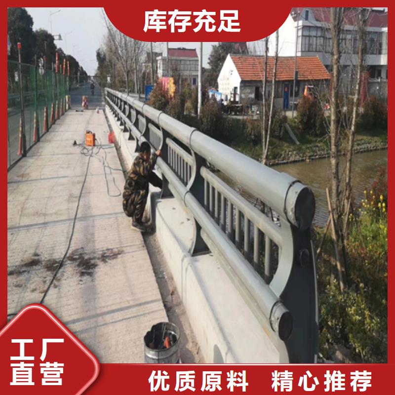 高速公路護(hù)欄板廠家現(xiàn)貨批發(fā)